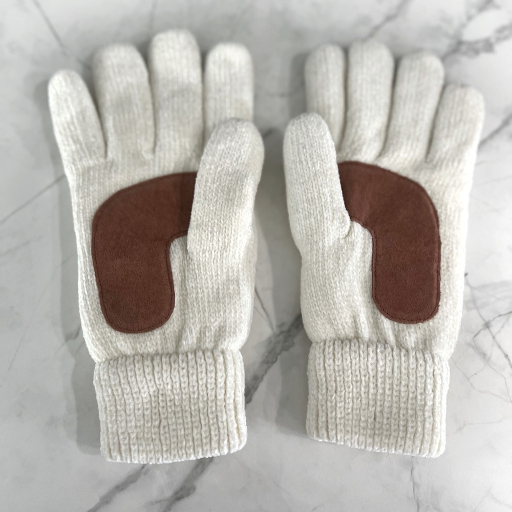 Crème knit lined gloves with brown suede accents (NWOT)